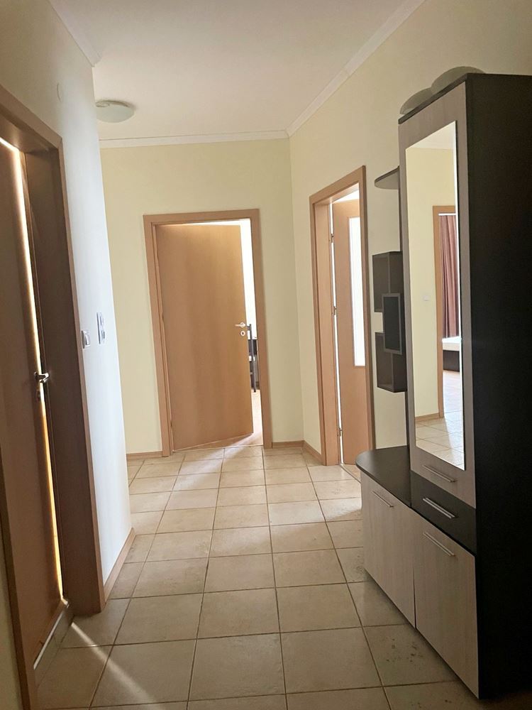 Przestronny apartament z panoramicznym widokiem i dwiema sypialniami w Słonecznym Brzegu