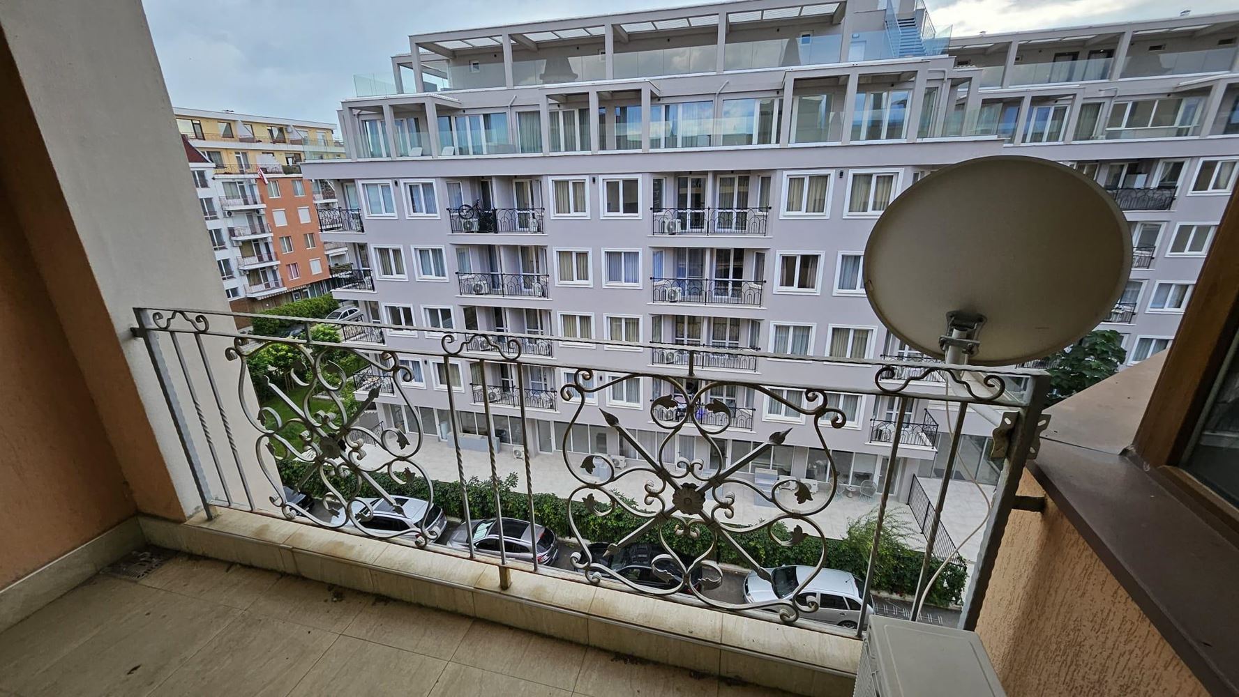 Apartament z jedną sypialnią w Słonecznym Brzegu – przestronność, udogodnienia i wszystko, co niezbędne do komfortowego życia