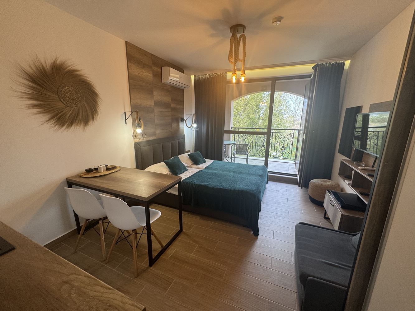 Eleganckie studio w luksusowym kompleksie w sercu Słonecznego Brzegu – komfort, styl i prestiż