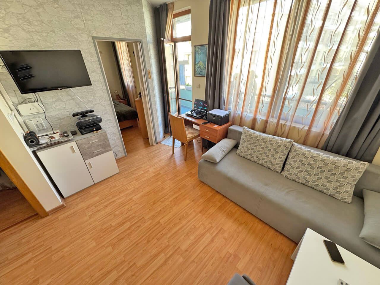 Apartament z jedną sypialnią w kompleksie z morską atmosferą na pierwszej linii w Sweti Włas