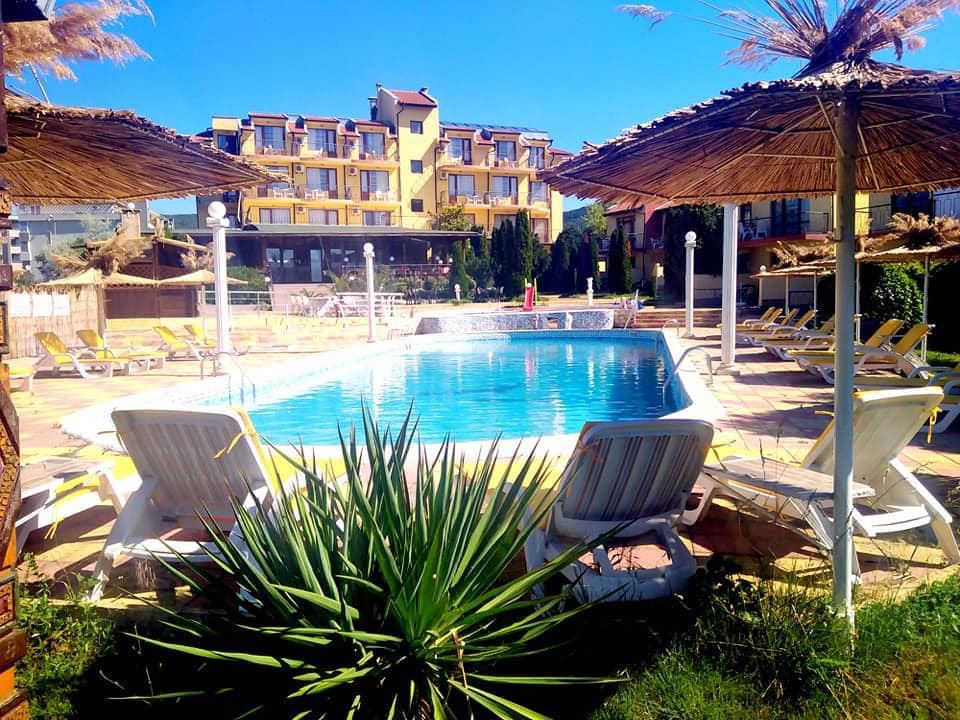 Dwupokojowe mieszkanie w Świętym Własie – 300 m od morza, doskonała infrastruktura i płatność ratalna do końca roku