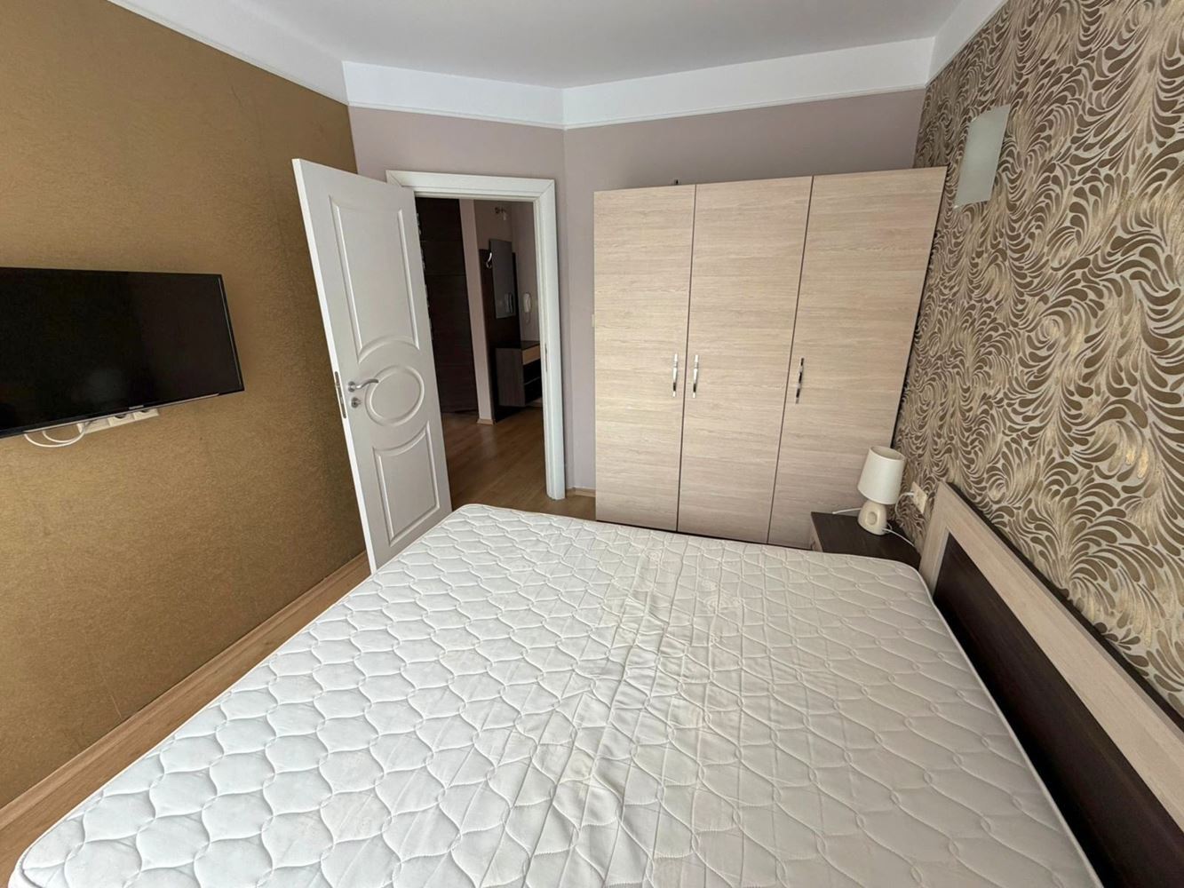 Dwupokojowy apartament z widokiem na basen w całorocznym kompleksie w sercu Słonecznego Brzegu