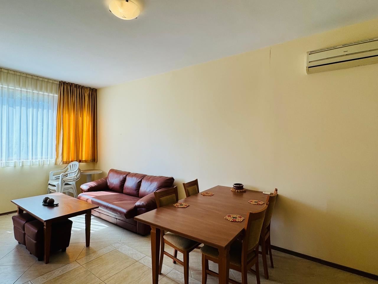 Apartament z jedną sypialnią i widokiem na basen – tylko 300 m od morza w Słonecznym Brzegu