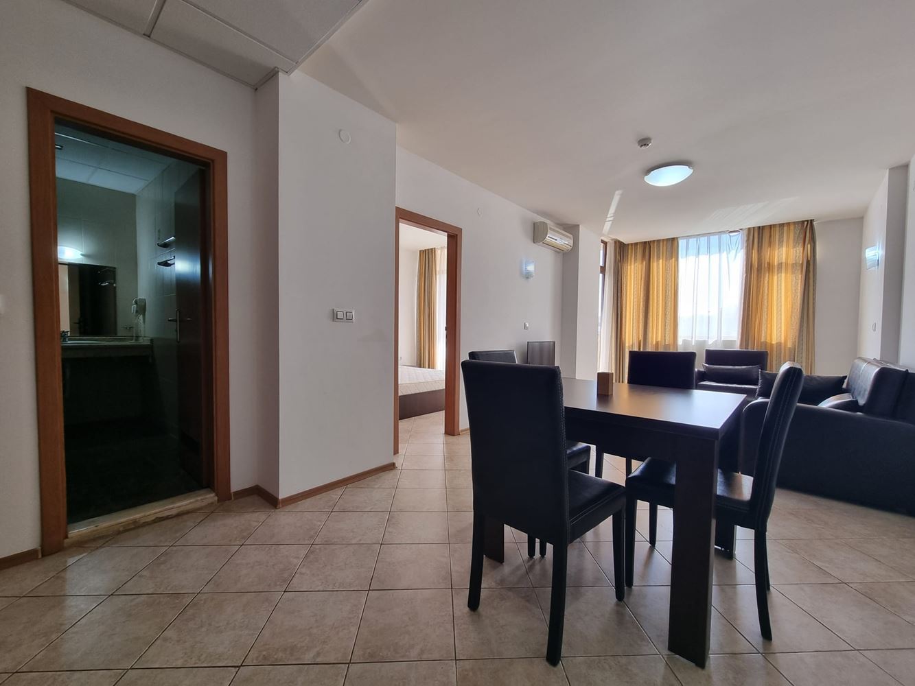 Przestronny apartament z jedną sypialnią 200 metrów od plaży w Słonecznym Brzegu
