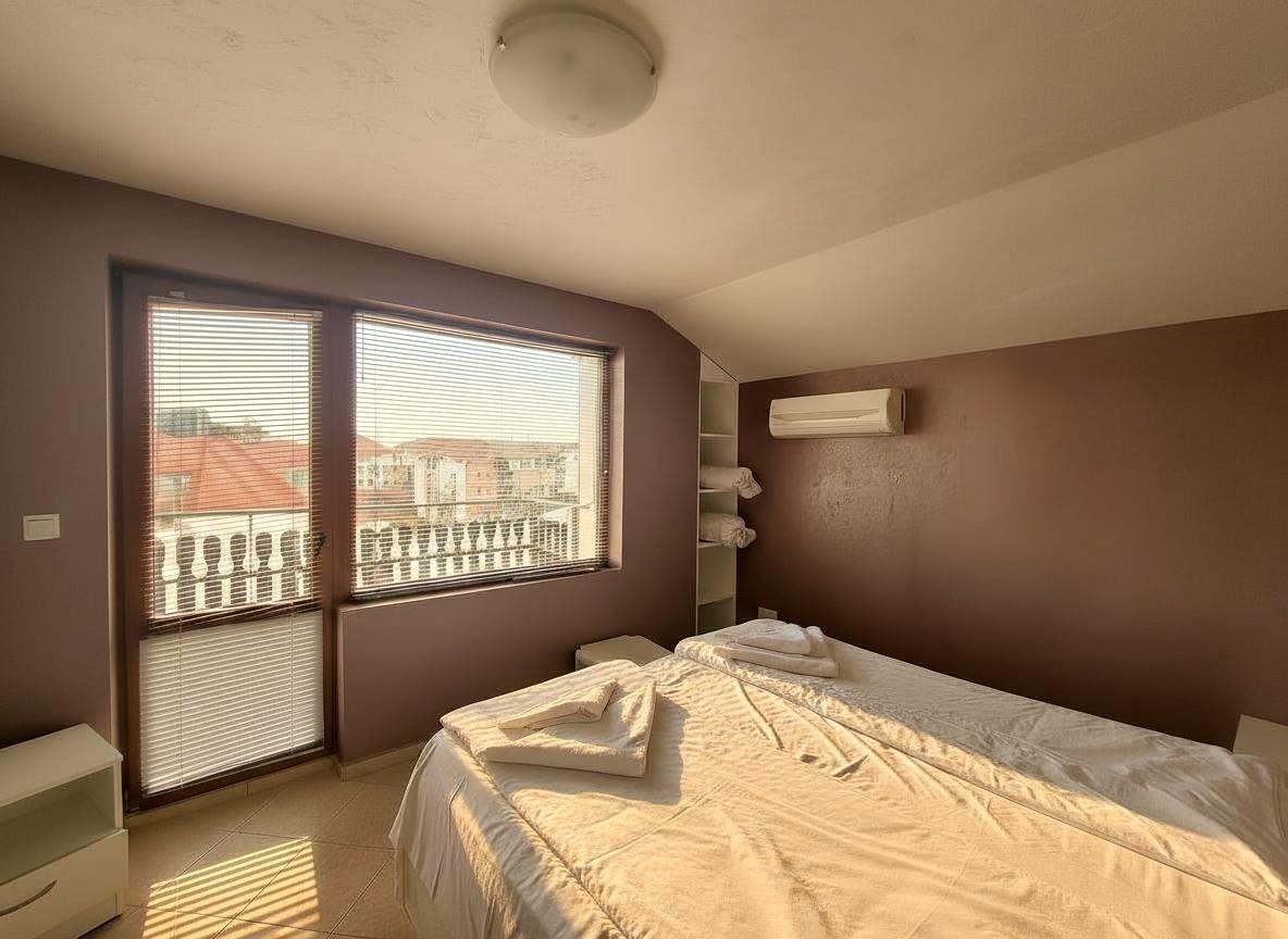 Słoneczne mieszkanie z jedną sypialnią w Rawdzie – doskonała inwestycja i komfort tylko 10 minut od plaży