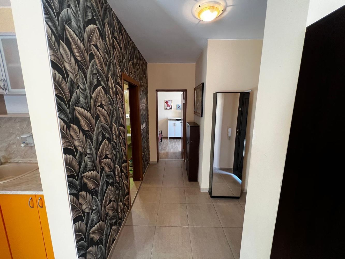 Przytulny apartament z jedną sypialnią w Sarafowie – prywatne wejście, bez opłaty za utrzymanie, idealny do całorocznego zamieszkania