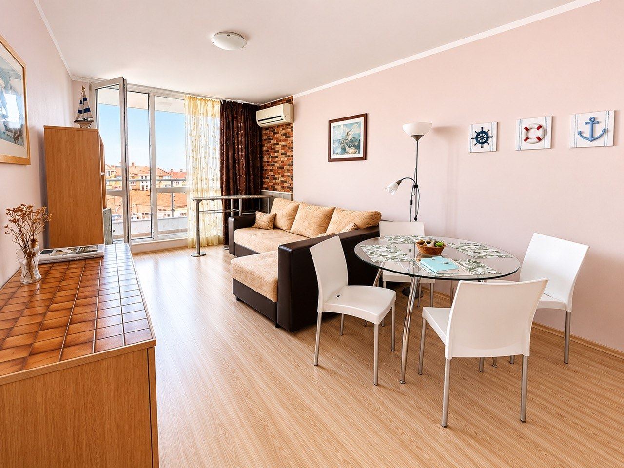 Apartament z jedną sypialnią z widokiem na morze w Czernomorec – wyjątkowa nieruchomość w kompleksie 200 metrów od plaży