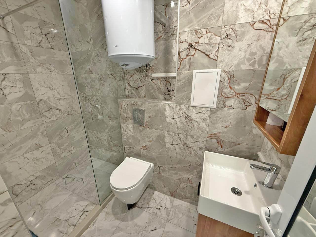 Luksusowo umeblowane mieszkanie z jedną sypialnią w Słonecznym Brzegu – spokój, zieleń i doskonała lokalizacja