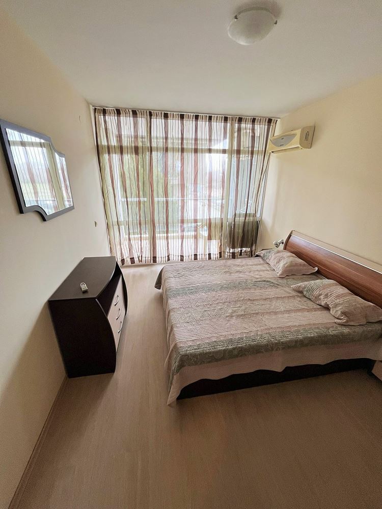 Słoneczne i przestronne mieszkanie dwupokojowe w Słonecznym Brzegu – w pełni umeblowane z doskonałą infrastrukturą kompleksu