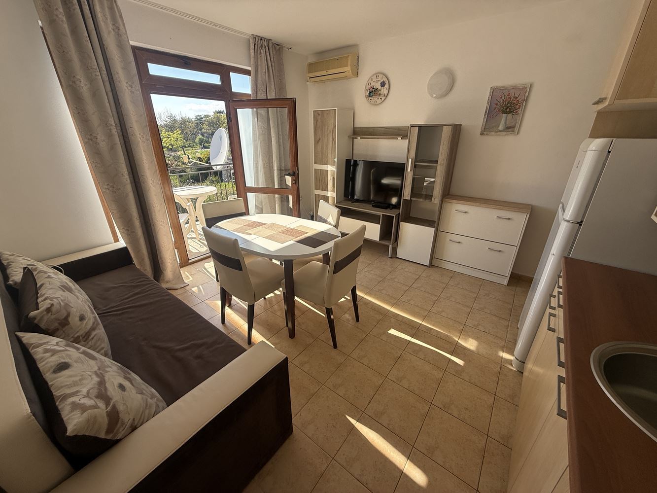 Dwupokojowe mieszkanie w Świętym Własie – 300 m od morza, doskonała infrastruktura i płatność ratalna do końca roku