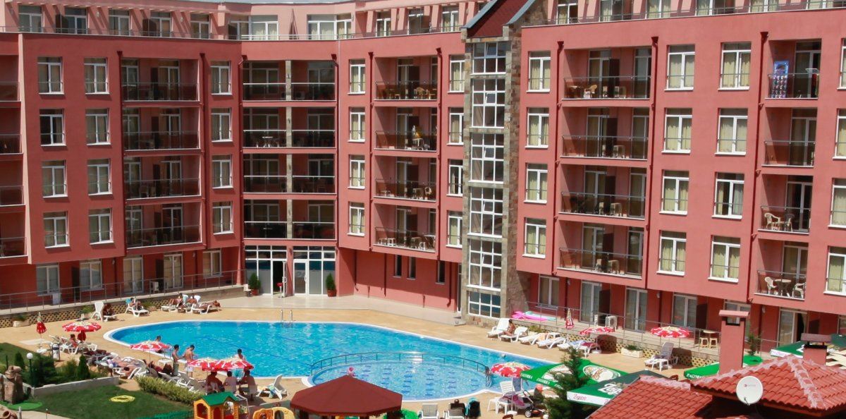 Umeblowane studio w pobliżu Cacao Beach – gotowa nieruchomość na wypoczynek i inwestycję