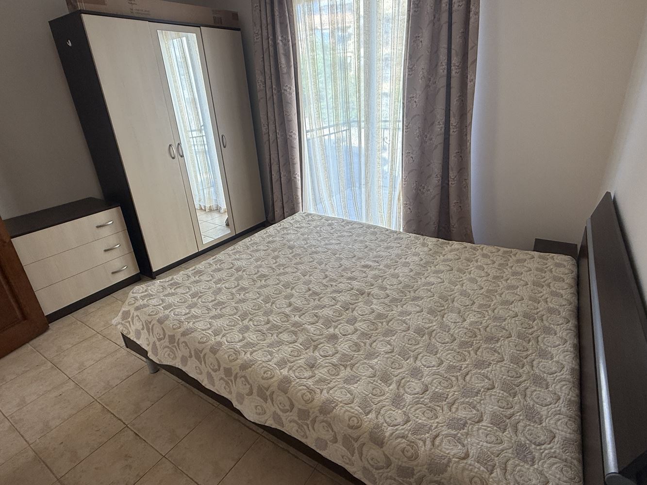 Dwupokojowe mieszkanie w Świętym Własie – 300 m od morza, doskonała infrastruktura i płatność ratalna do końca roku