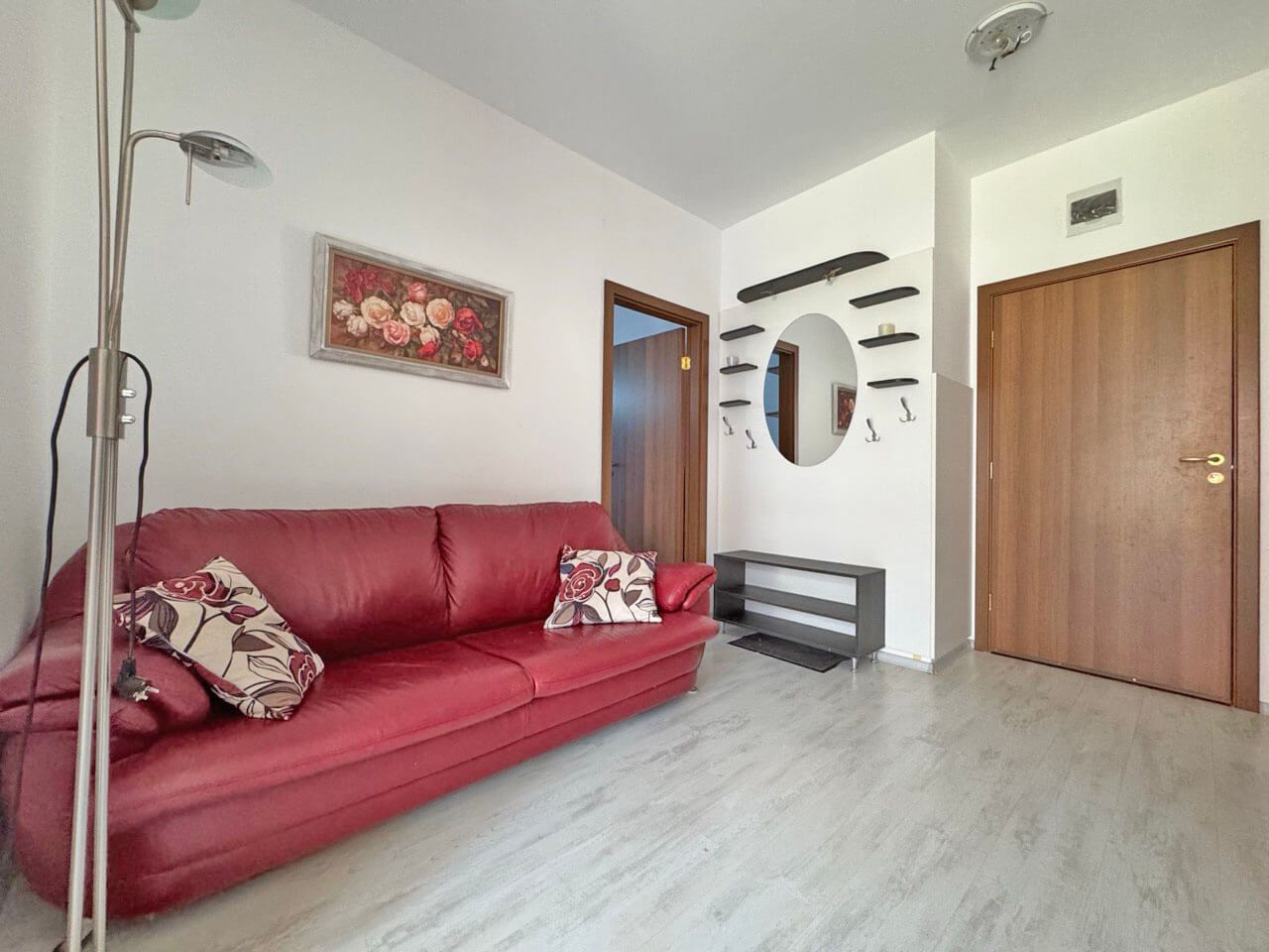 Trzypokojowe mieszkanie w kompleksie z dobrze zorganizowanym otoczeniem i przytulną atmosferą