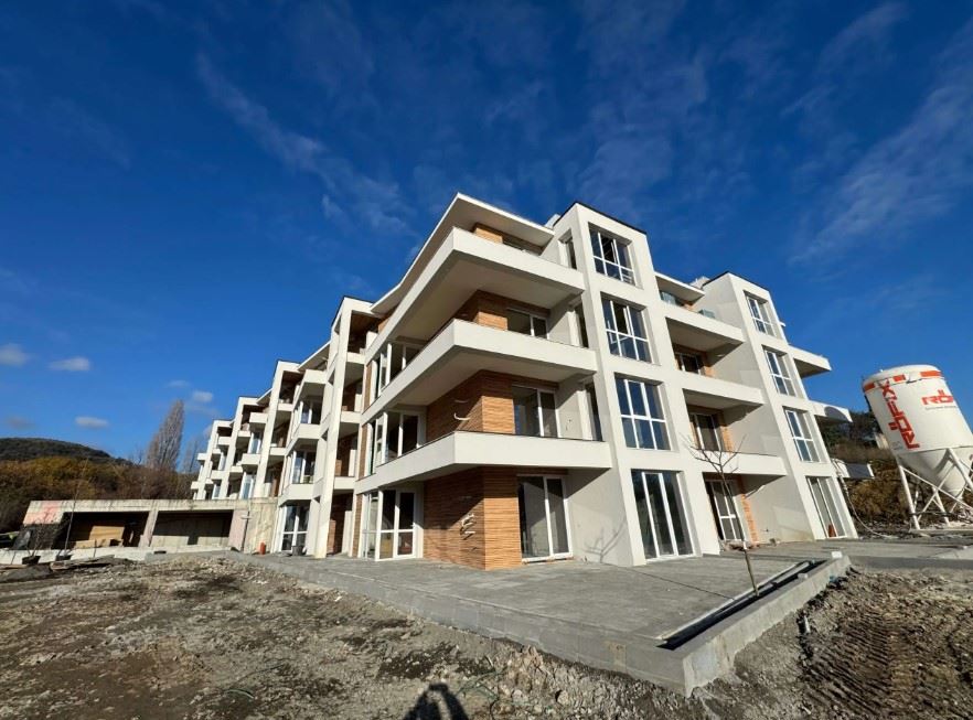  Przestronne studio z widokiem na morze w Sveti Vlas – gotowe do wykończenia według Twojego gustu