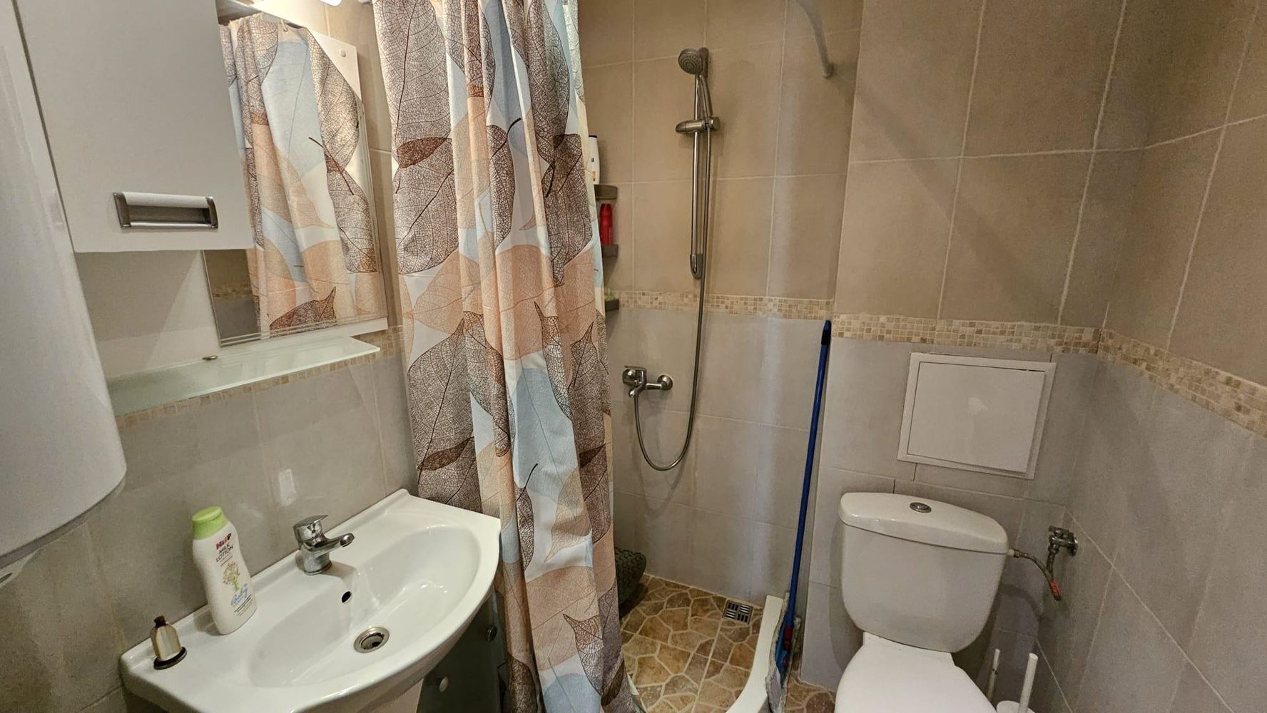 Nadmorski komfort w Nesebyrze – apartament z jedną sypialnią kilka kroków od plaży, bez opłaty za utrzymanie