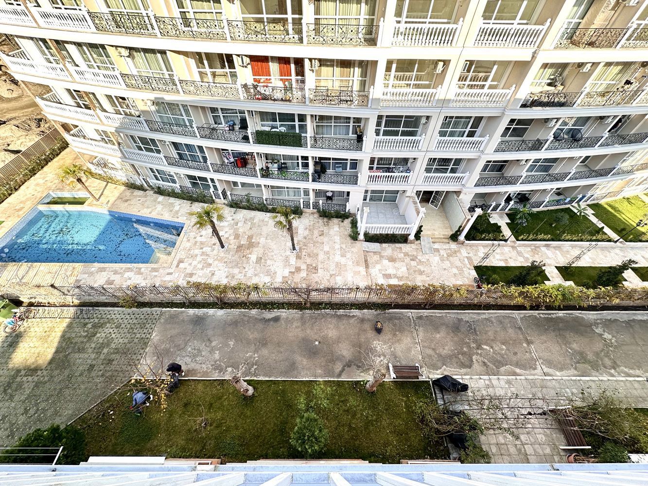 Kawalerka w nowoczesnym kompleksie w Słonecznym Brzegu z doskonałą infrastrukturą i udogodnieniami