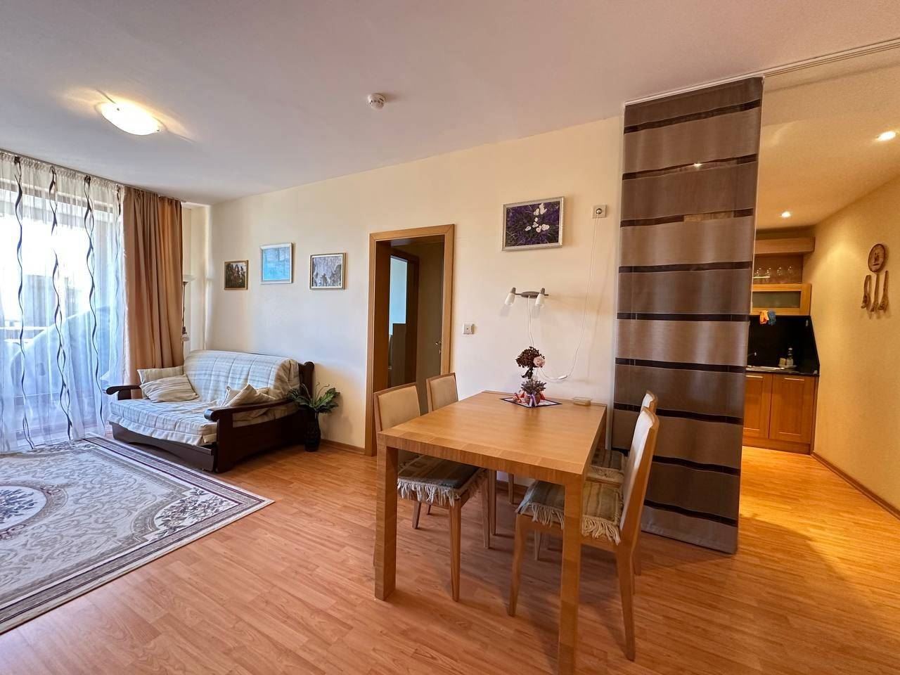 Sveti Vlas – w pełni umeblowany apartament w pierwszej linii brzegowej z prywatną plażą i atmosferą morza
