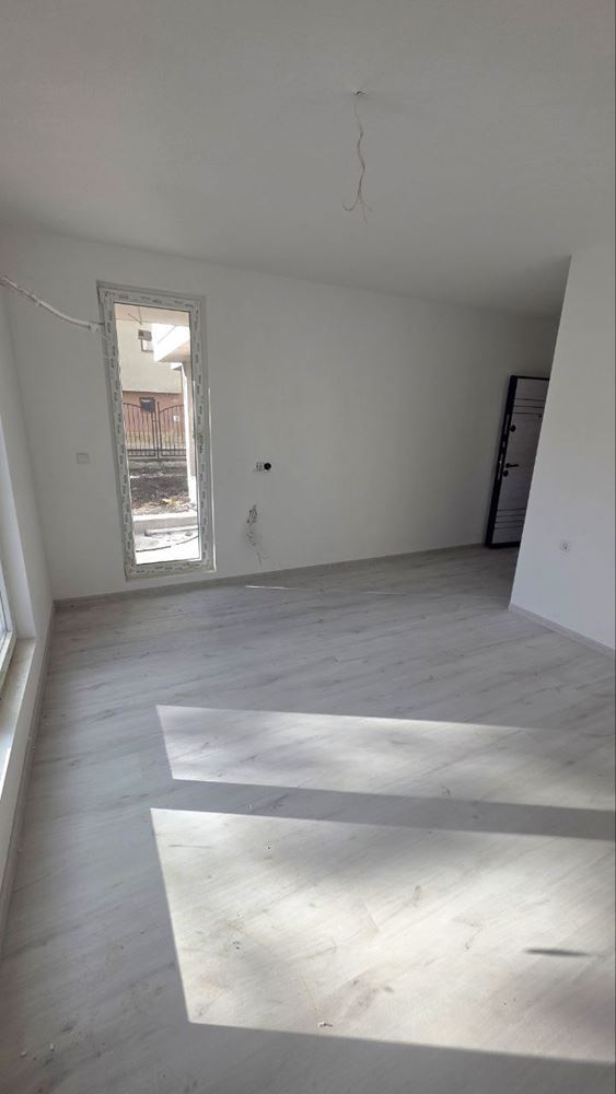 Funkcjonalne studio na parterze – doskonała okazja na inwestycję lub przytulne mieszkanie