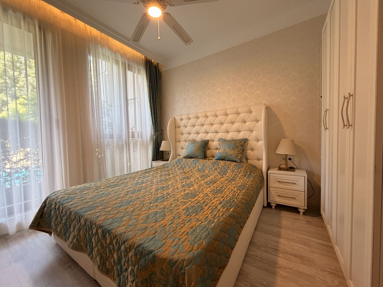 Apartament z jedną sypialnią z widokiem na park i basen w prestiżowym kompleksie w Słonecznym Brzegu