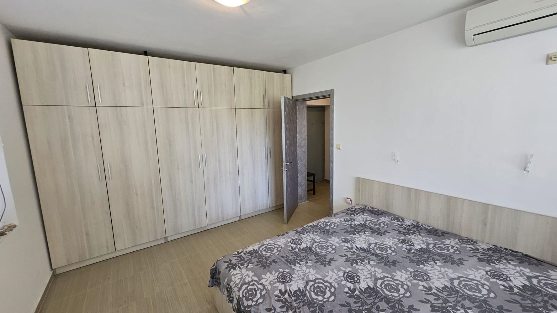 Mieszkanie dwupokojowe 50 metrów od morza bez opłat eksploatacyjnych – Achtopol