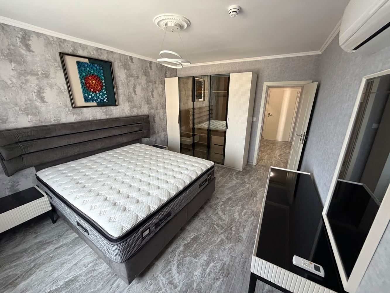 Luksusowy apartament z jedną sypialnią i widokiem na morze w Nesebyrze – styl i komfort w pierwszej linii brzegowej