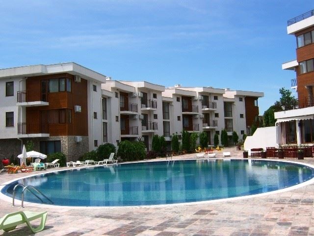 Panoramiczny apartament z dwiema sypialniami kilka metrów od plaży w Elenite z niesamowitym widokiem na zatokę