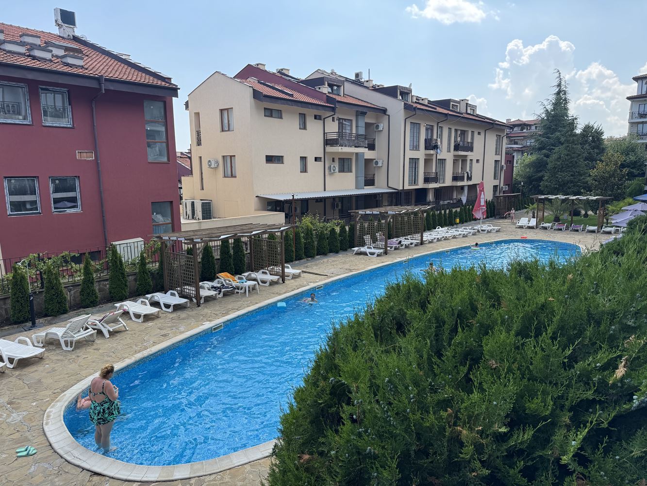 Umeblowane studio w Sveti Vlas – przytulny dom nad morzem w kompleksie z doskonałymi udogodnieniami