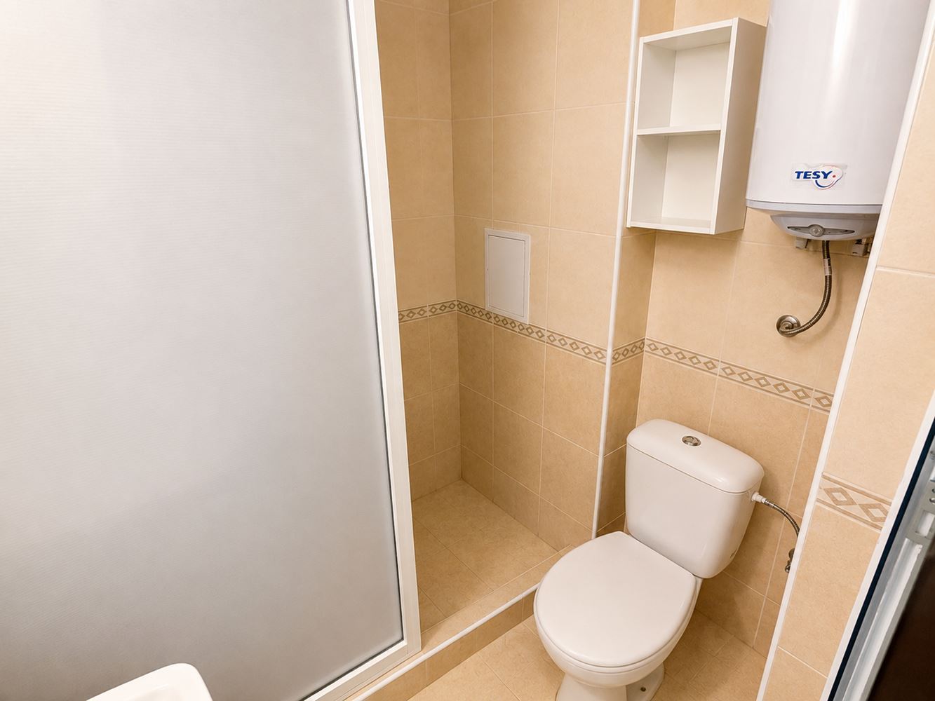 Apartament z jedną sypialnią w Słonecznym Brzegu – spokój, zieleń i komfort w sercu kurortu