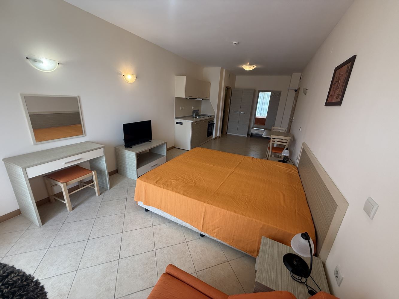 Przestrzeń, wygoda i doskonała lokalizacja – studio w sercu Słonecznego Brzegu