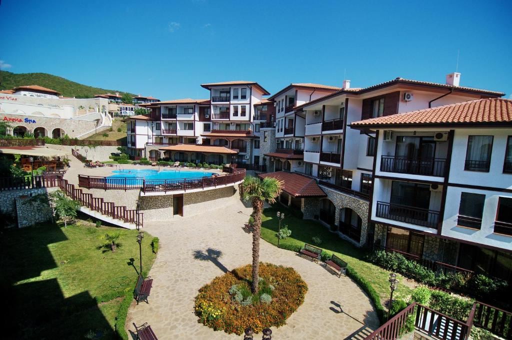 Apartament w pierwszej linii w Sveti Vlas – stylowa nieruchomość przy plaży i marinie jachtowej „Marina Dinevi”