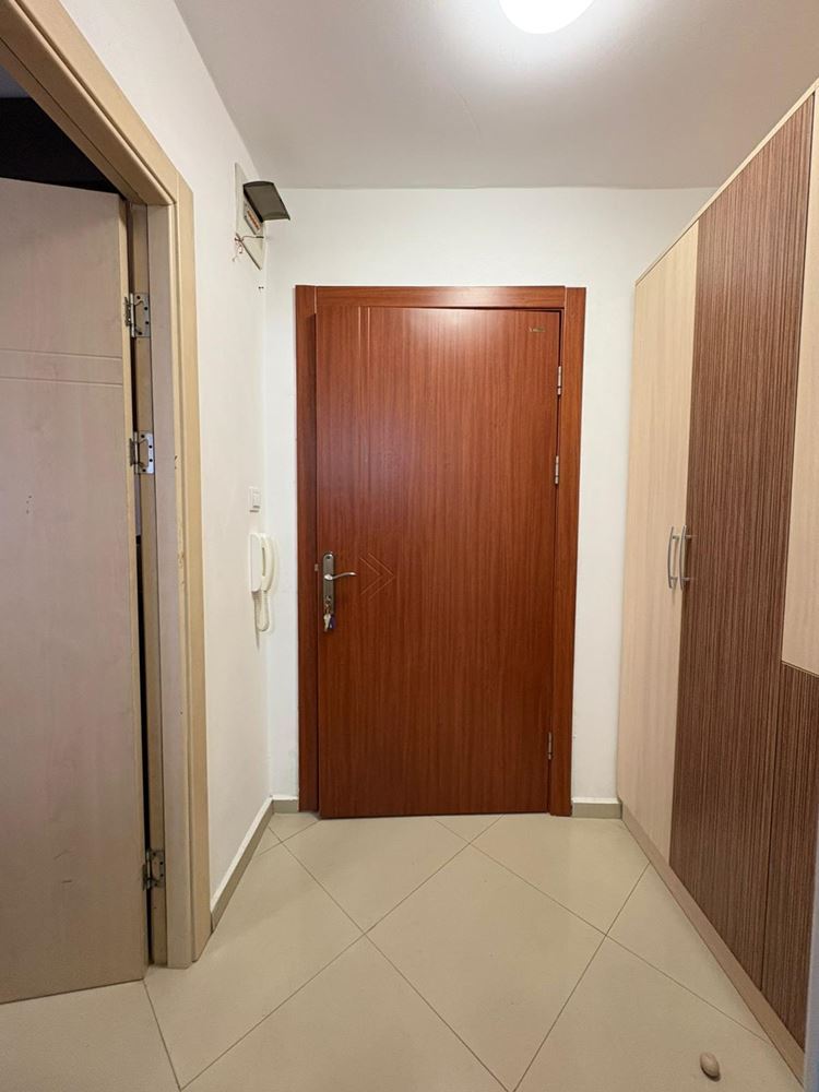 Umeblowane studio w Pomorie – doskonała lokalizacja, 400 m od morza i centrum miasta