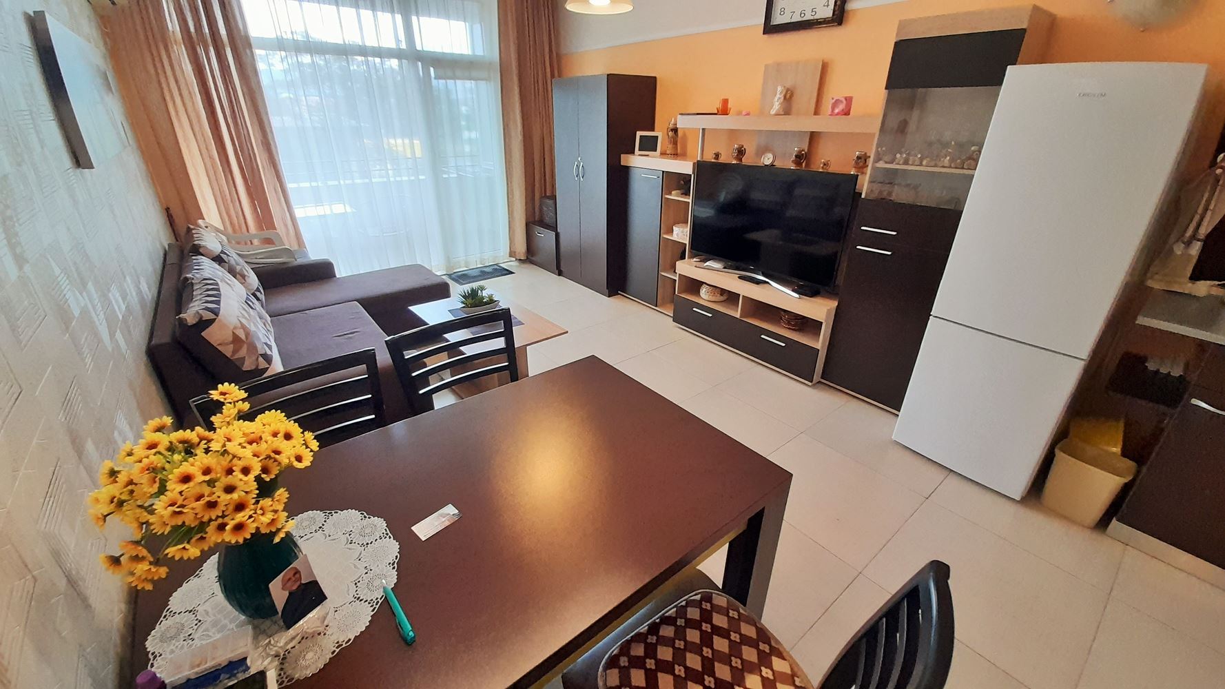 Dwupokojowy apartament w Słonecznym Brzegu z bogatą infrastrukturą i doskonałą lokalizacją