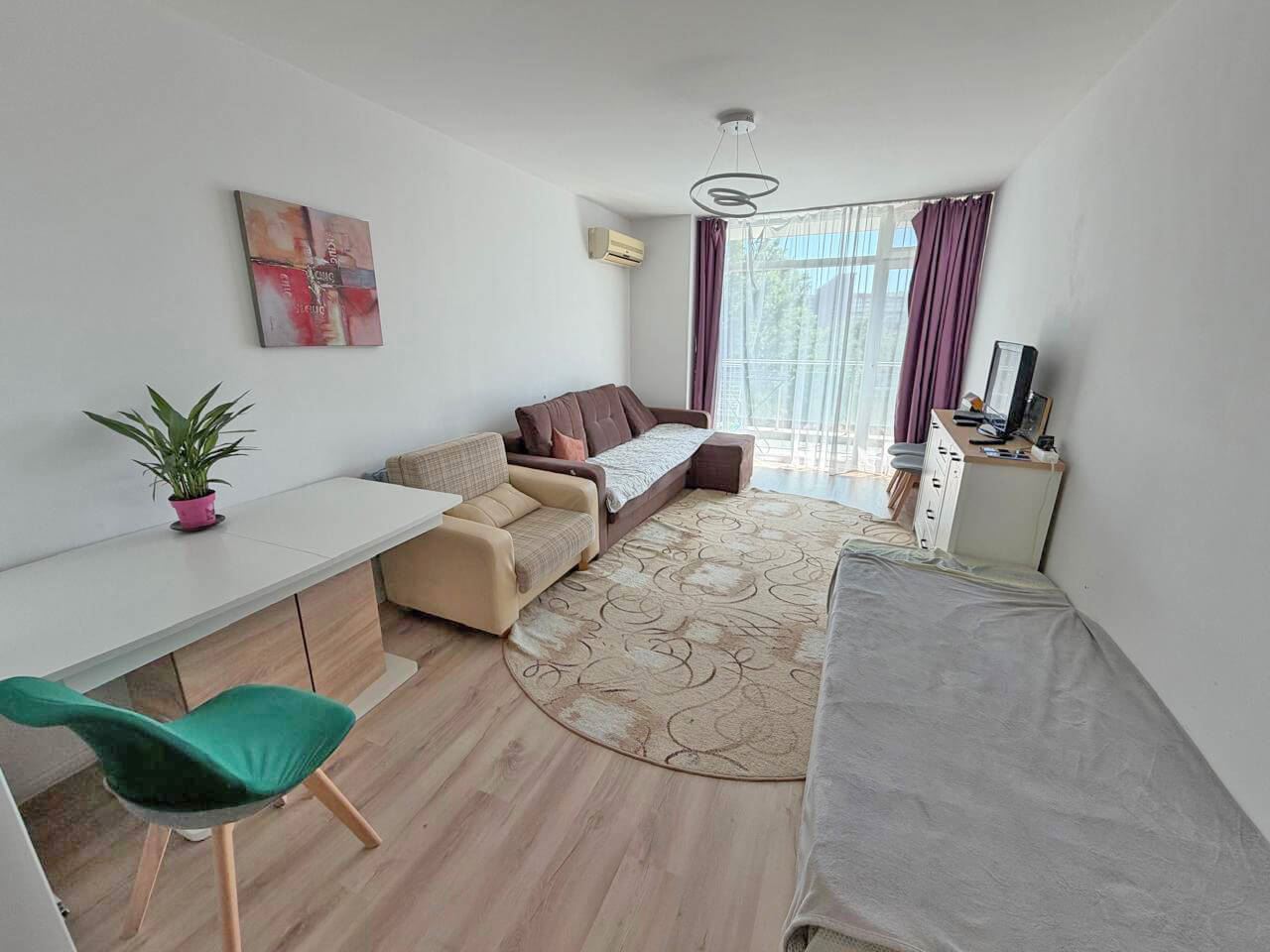 Apartament z jedną sypialnią w nowoczesnym kompleksie w Słonecznym Brzegu – komfort, spokój i doskonała inwestycja