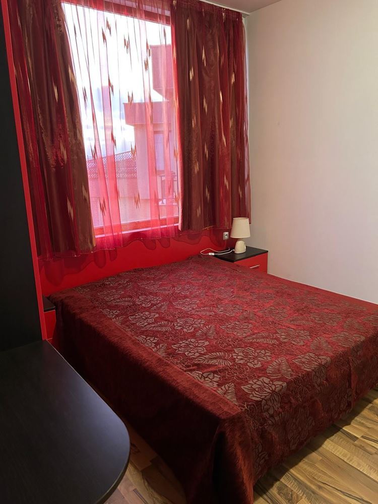 Przestronny apartament z dwiema sypialniami i panoramicznym widokiem na morze w Sveti Vlas