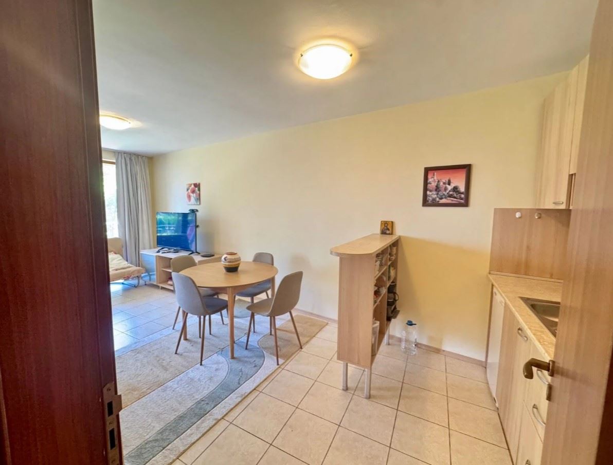 Przestronny apartament z dwiema sypialniami w pierwszej linii brzegowej w Rawdzie – przestronny morski dom z wyjątkowym widokiem