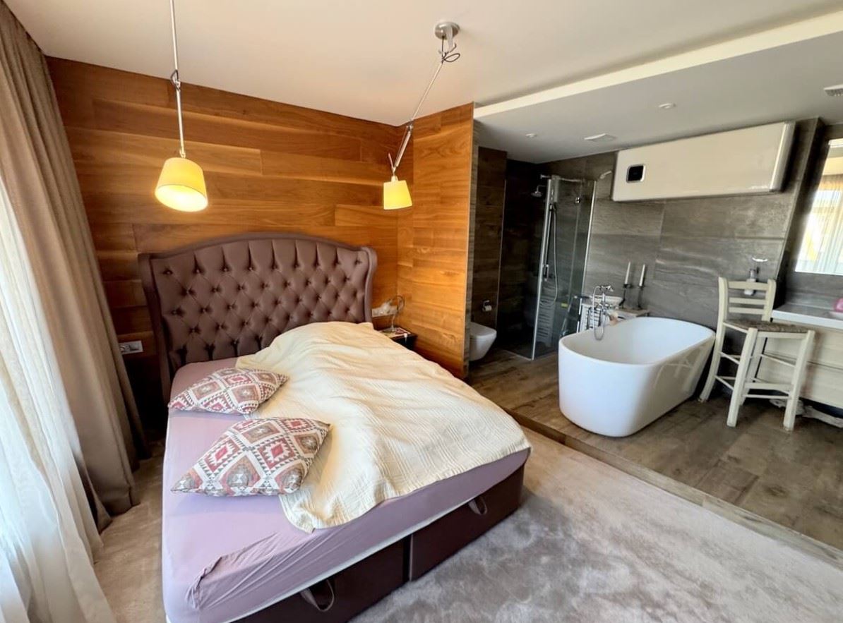 Apartament z dwoma sypialniami w prestiżowym kompleksie zamkniętym w Świętym Własie – pierwsza linia komfortu i natury