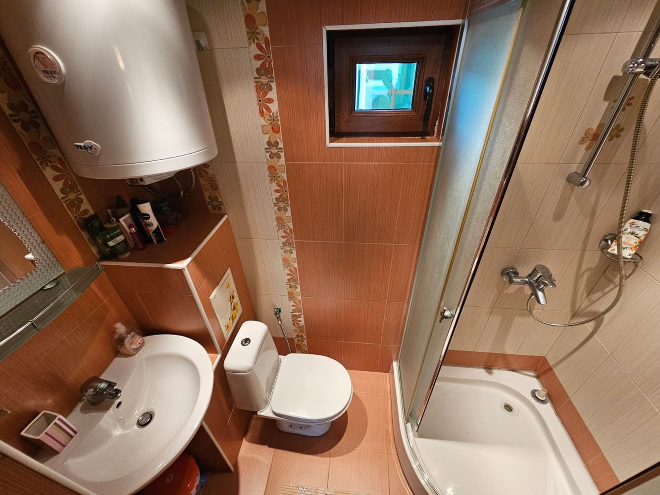 Przestronny apartament z trzema sypialniami na pierwszej linii morza w Sozopolu z wyjątkowym panoramicznym tarasem