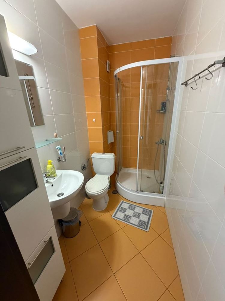 Stylowy apartament z jedną sypialnią z widokiem na morze w prestiżowym kompleksie w Świętym Własie – idealny na wypoczynek i inwestycję