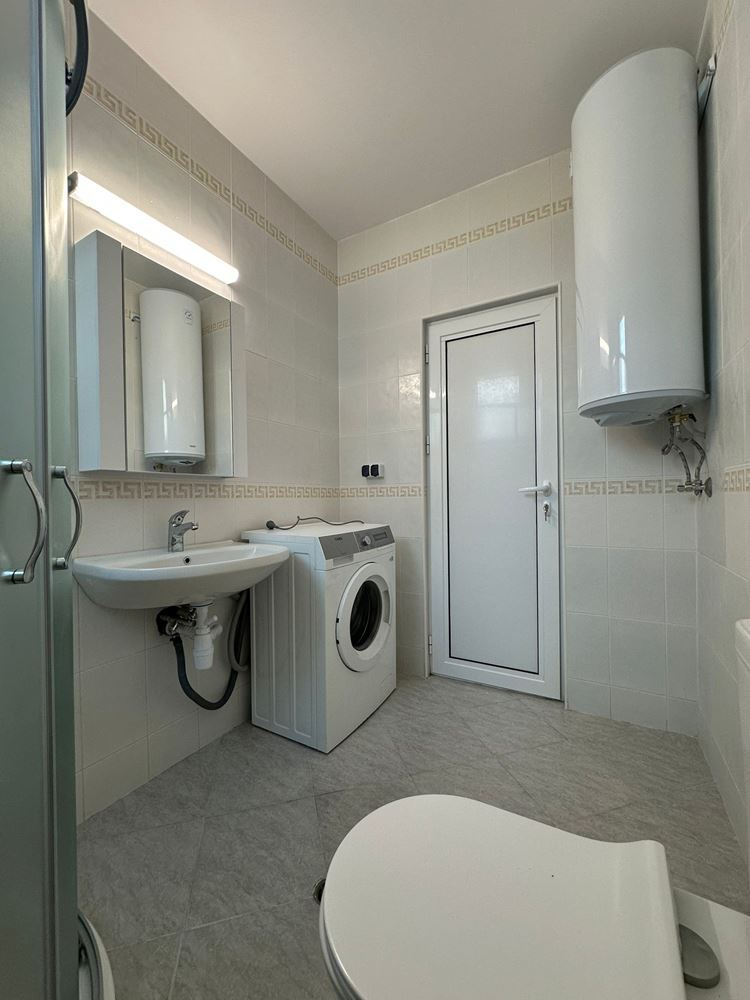 Luksusowo umeblowany apartament z jedną sypialnią bez opłaty za utrzymanie w Słonecznym Brzegu