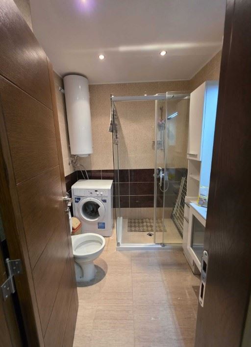 Przestronny apartament z dwiema sypialniami i widokiem na morze w Rawdzie