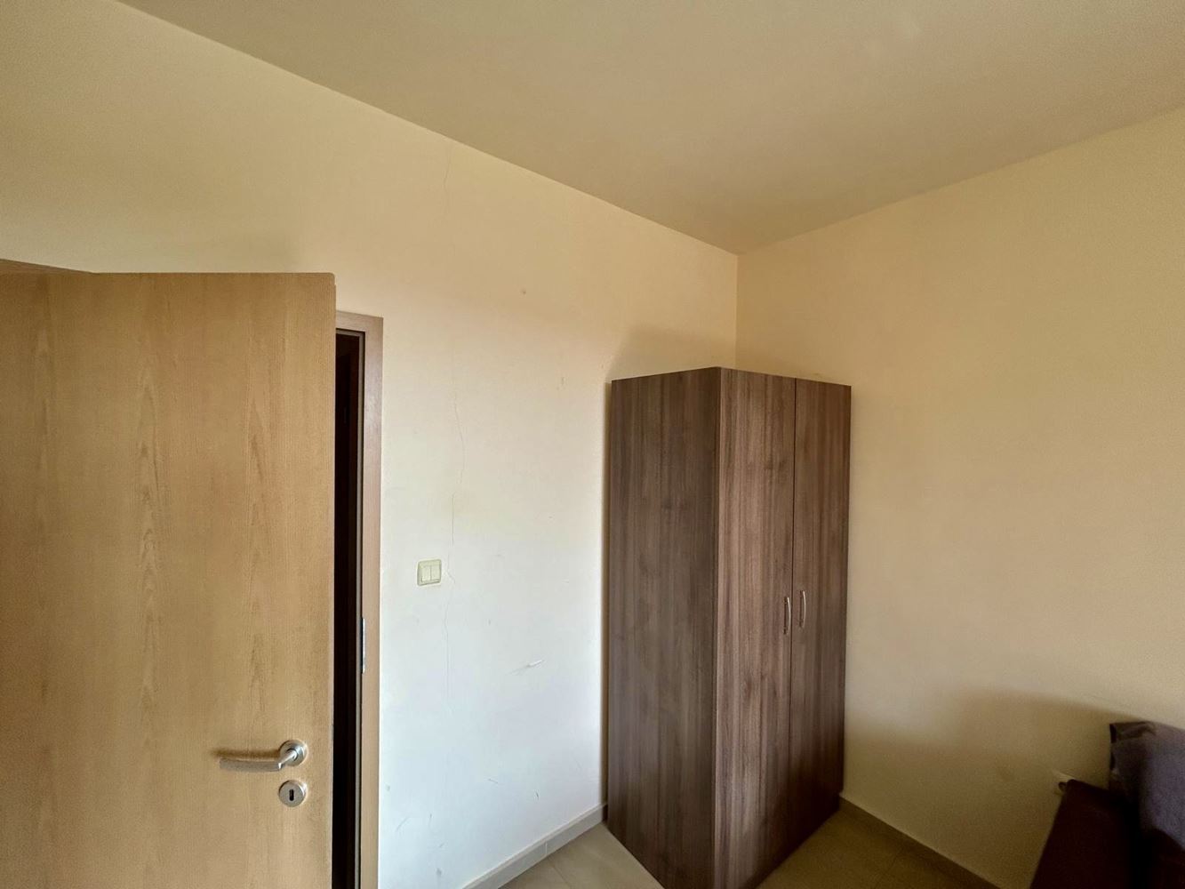 Mieszkanie dwupokojowe w centralnej części Słonecznego Brzegu z widokiem na basen