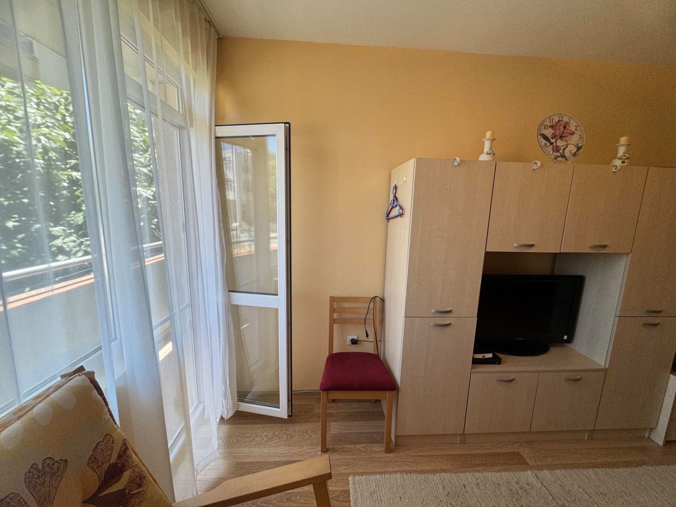 Apartament z jedną sypialnią na Starym Mieście w Pomorie – w pełni umeblowany, w budynku mieszkalnym i gotowy do zamieszkania