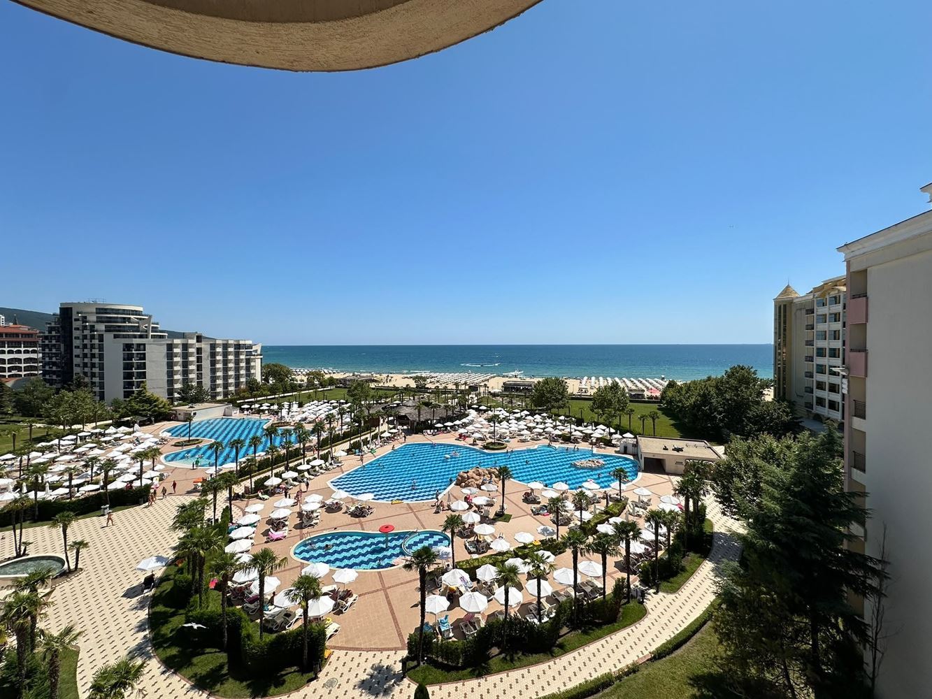 Apartament z imponującą panoramą morza w pierwszej linii w Słonecznym Brzegu