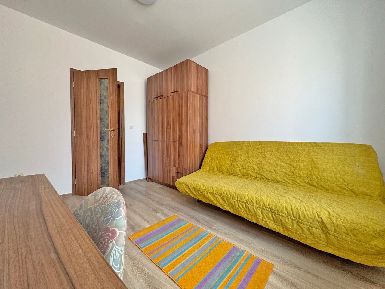 Przestronny apartament z trzema sypialniami do całorocznego zamieszkania w dzielnicy Czerno More w Nesebyrze