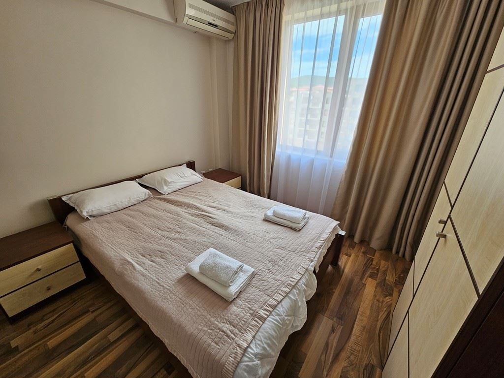 Apartament z jedną sypialnią z panoramicznymi widokami i doskonałą lokalizacją w Słonecznym Brzegu