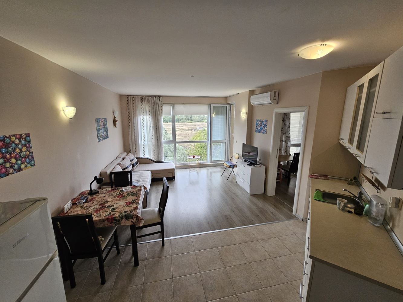 Apartament z jedną sypialnią wśród zieleni, w kompleksie z basenem i placem zabaw
