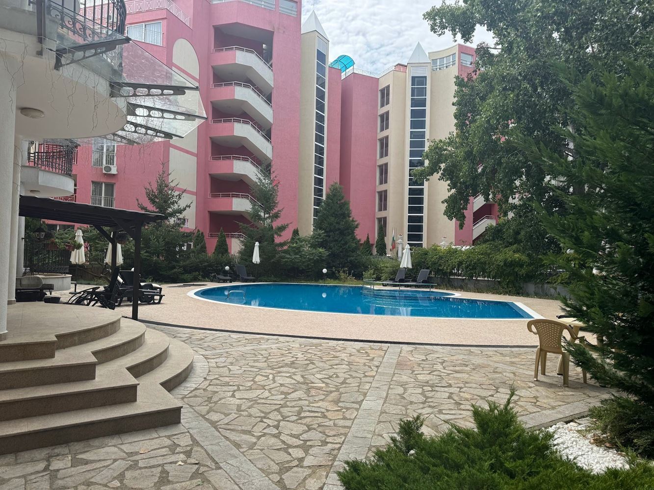 Przytulne studio 500 metrów od plaży w Słonecznym Brzegu – doskonała lokalizacja i gotowe do użytkowania
