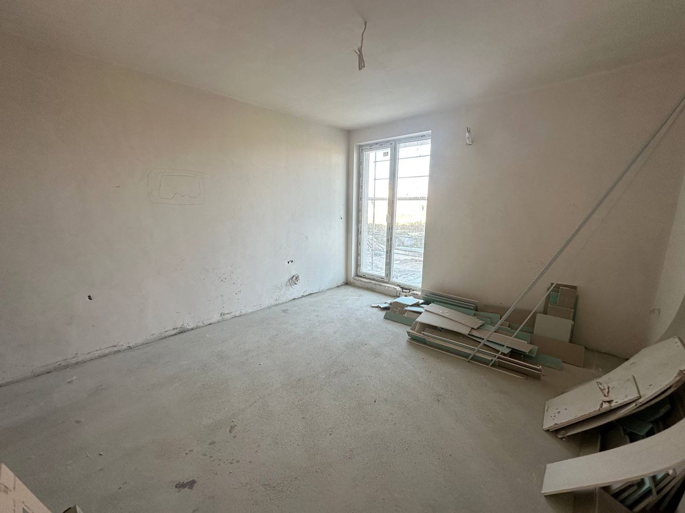 Nowe studio na parterze 200 metrów od plaży w Nessebarze – komfort, styl i doskonała lokalizacja