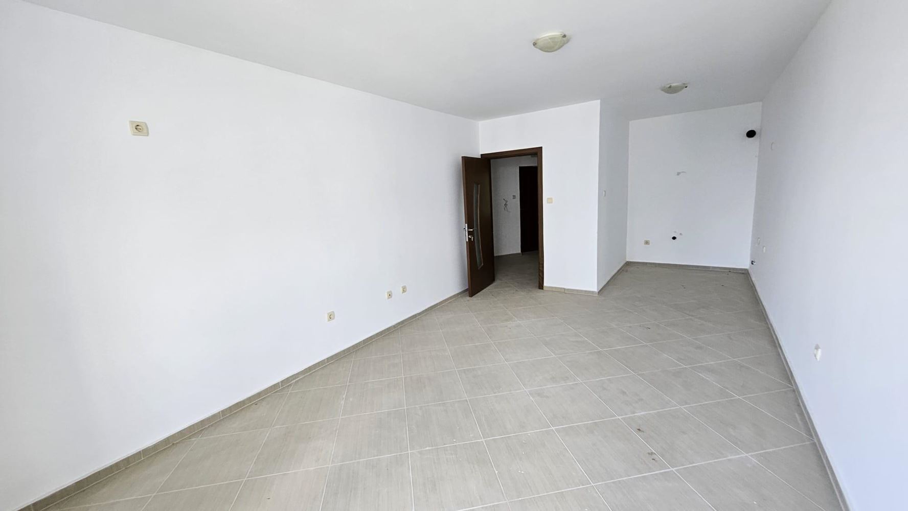 Apartament z jedną sypialnią i widokiem na morze w Achtopolu – tylko 50 metrów od plaży, bez opłaty za utrzymanie