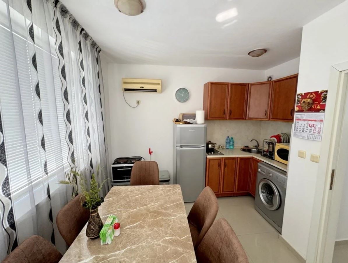 Apartament z jedną sypialnią w Rawdzie – w pełni umeblowany, w budynku mieszkalnym i 500 metrów od morza